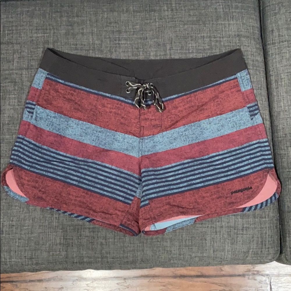 Women's Patagonia Board Shorts Size 8